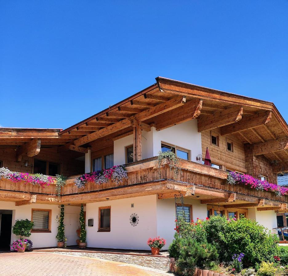 Haus Jessica Incl National Park Sommercard Mittersill Bagian luar foto